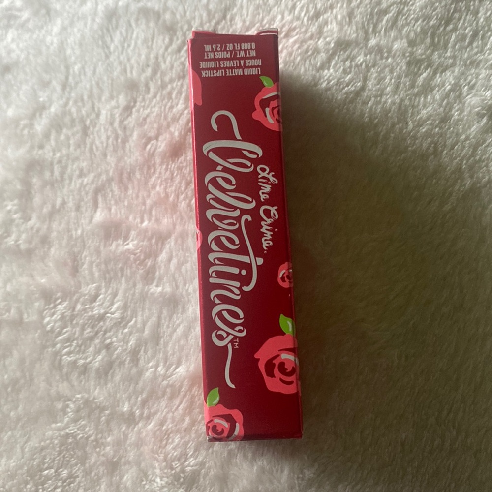 Liquid lipstick - Picture 2 of 3